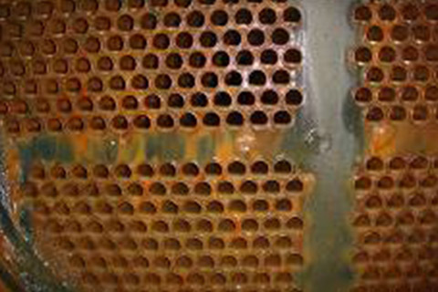 冷凍機コンデンサー　エコビーム導入後